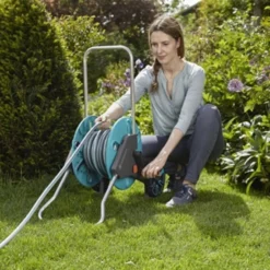 GARDENA - AquaRoll CleverRoll S Set Slangenwagen - Incl. 20 M Slang - Maximaal 40 M Opbergcapaciteit -Exporteren Buiten Groen Winkel 798x1200 3